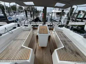 Thumbnail von Beneteau Oceanis 40.1 Bluebird