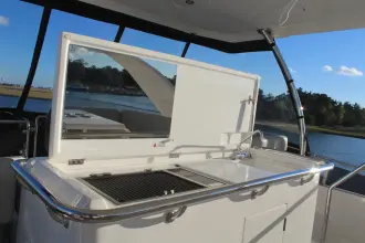 Thumbnail von Aquila 44 Yacht