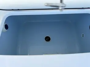 Thumbnail von Boston Whaler 210 Montauk