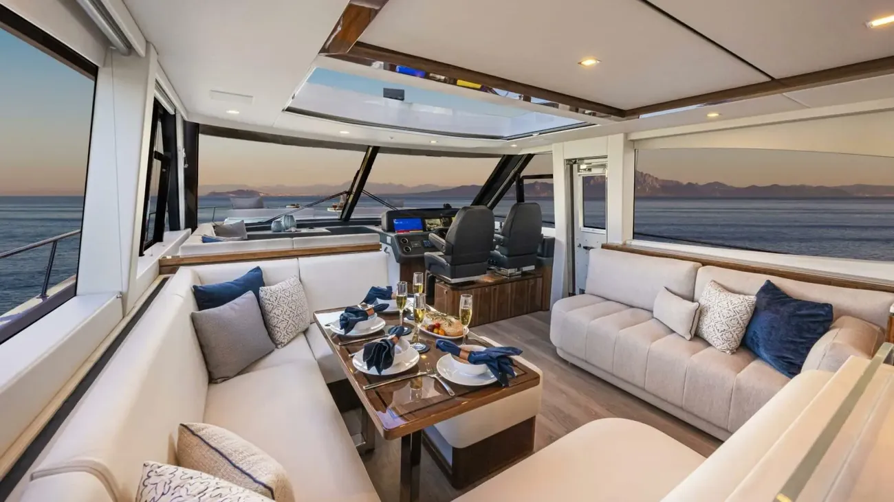 Thumbnail von リビエラ 6800 スポーツヨット