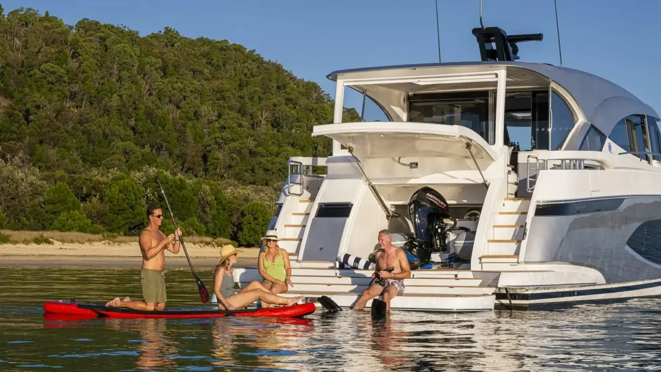 Thumbnail von リビエラ 6800 スポーツヨット