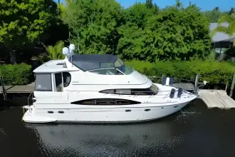 Thumbnail von Carver 466 Motor Yatı