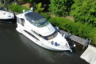 Thumbnail von Carver 466 Motor Yatı