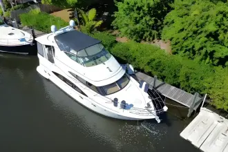 Thumbnail von Carver 466 Motor Yatı