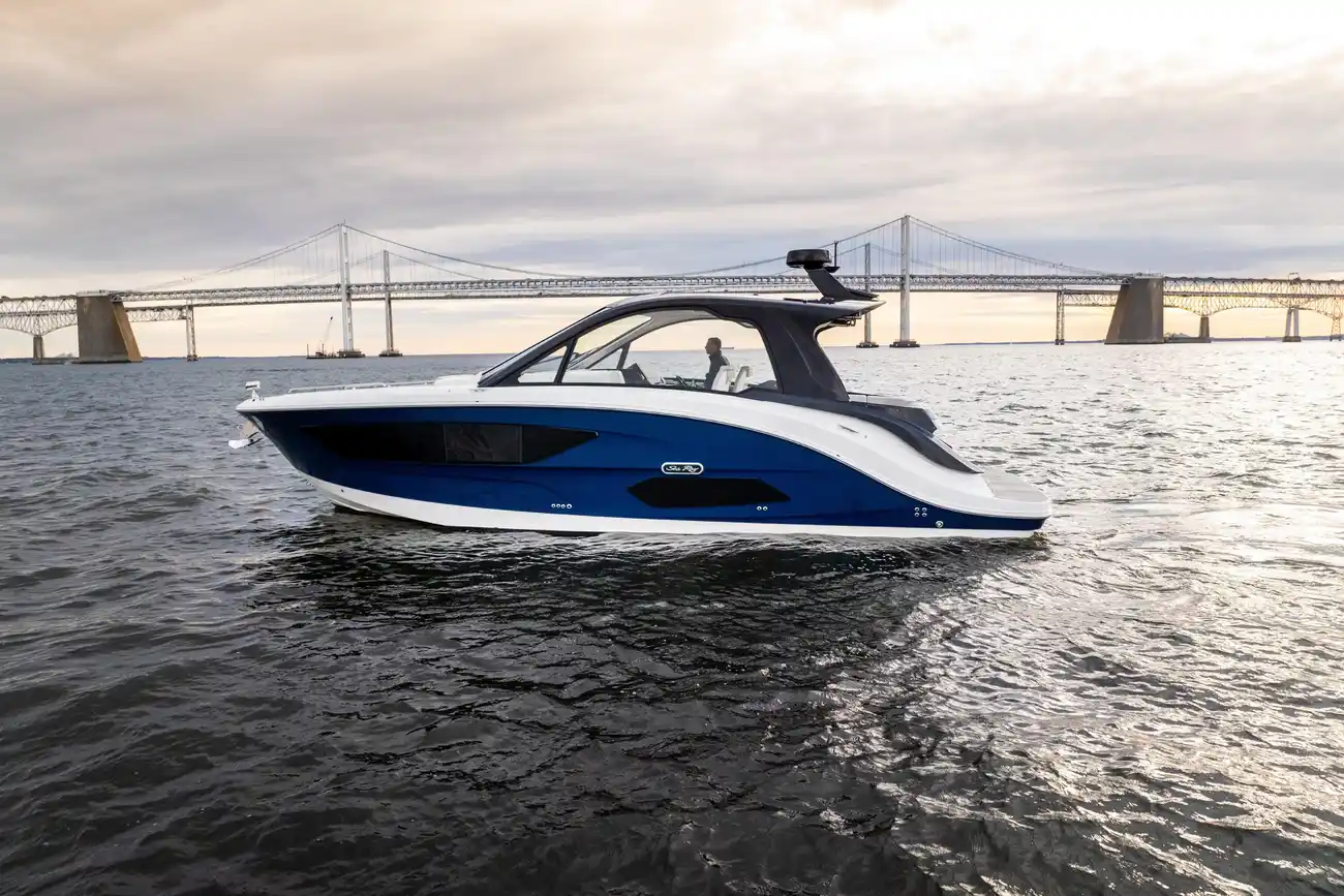 Sea Ray 370 Sundancer Nauti Tiger