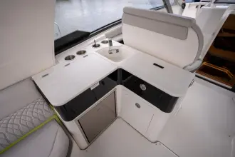Thumbnail von Sea Ray 370 Sundancer Nauti Tiger