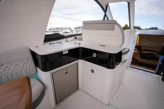 Thumbnail von Sea Ray 370 Sundancer Nauti Tiger