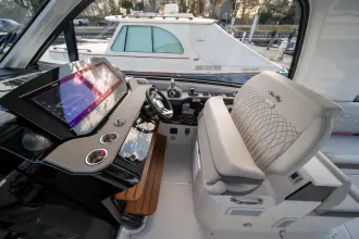 Thumbnail von Sea Ray 370 Sundancer Nauti Tiger