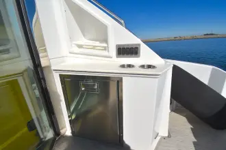 Thumbnail von Cruisers Yachts 50 Cantius