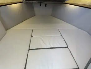 Thumbnail von Cruisers Yachts 38 GLS OB