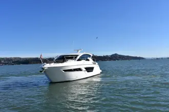 Thumbnail von Cruisers Yachts 46 Cantius