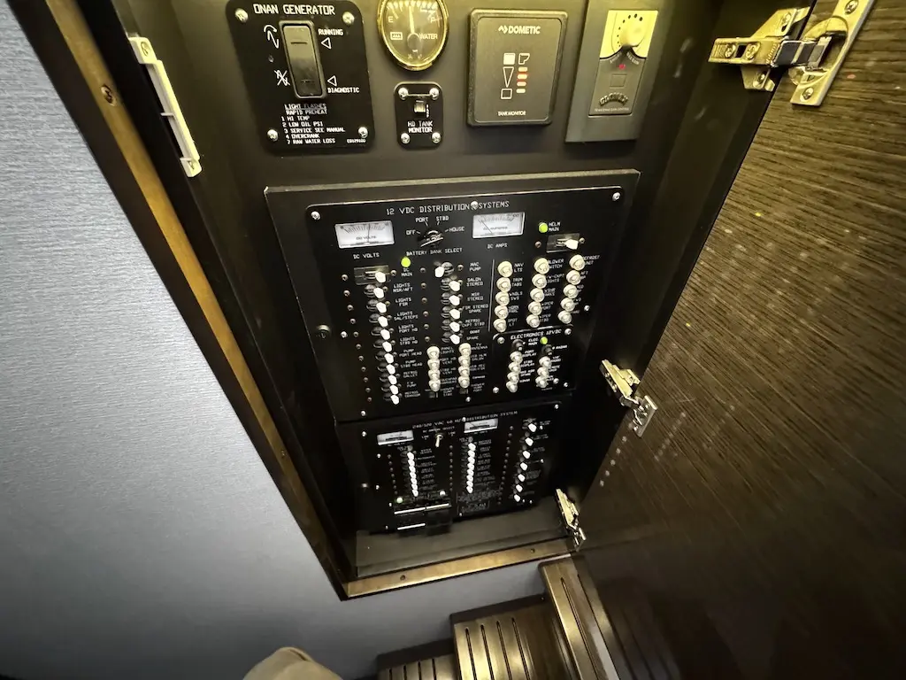 Thumbnail von クルーザーズ・ヨット 46 カンティウス