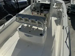 Thumbnail von Boston Whaler 210 Montauk