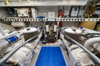 Thumbnail von Lazzara Yachts 76 Motorjacht