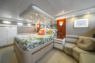 Thumbnail von Lazzara Yachts 76 Motorjacht