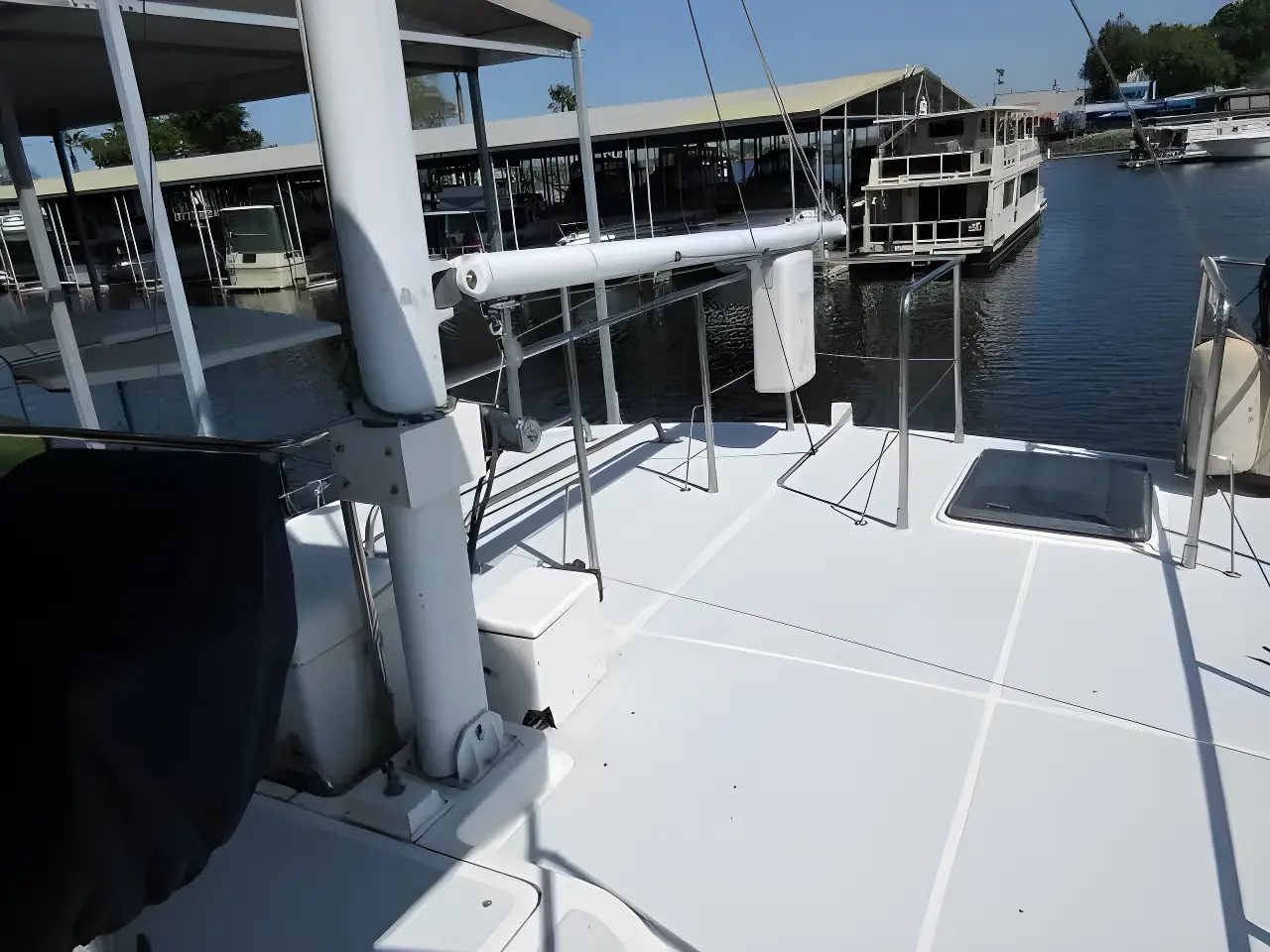 Thumbnail von Delta Solo 43 Pilothouse