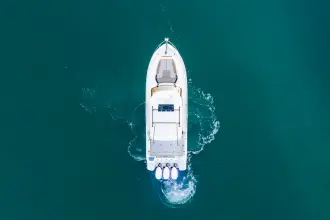 Thumbnail von Boston Whaler 365 Conquest