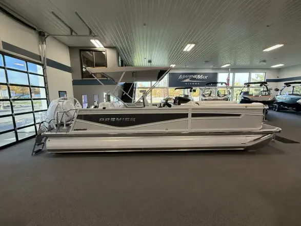 Premier 250 Intrigue