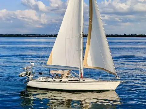 Oyster Lightwave 48 Pacific Pearl