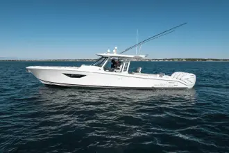 Thumbnail von Pursuit S 428 Moore Time