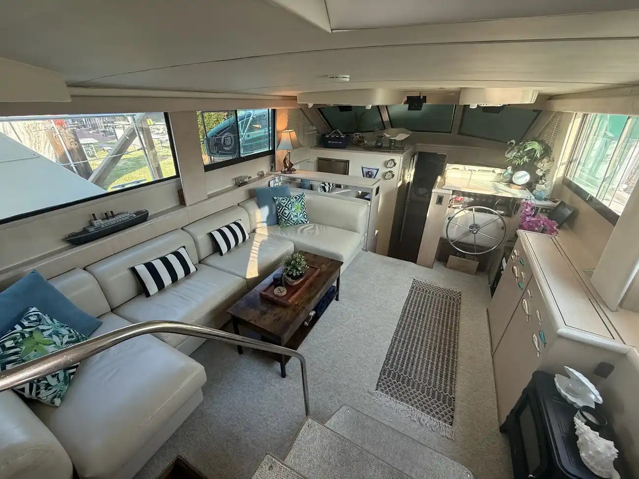 Thumbnail von Hatteras 52 Dönüşümlü