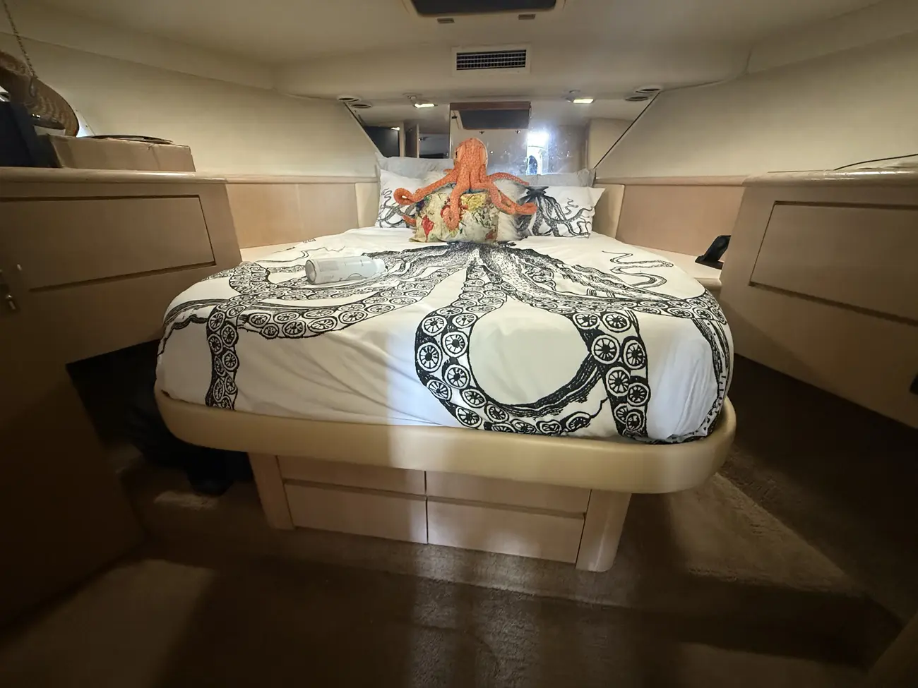 Thumbnail von Hatteras 52 Dönüşümlü