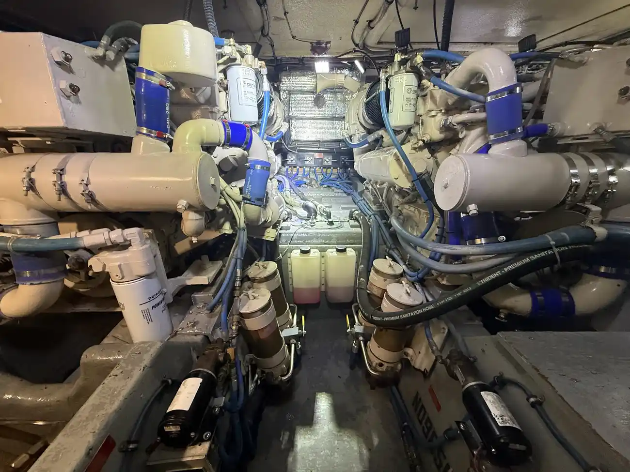 Thumbnail von Hatteras 52 Dönüşümlü