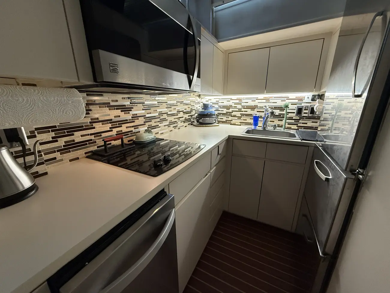 Thumbnail von Hatteras 52 Dönüşümlü