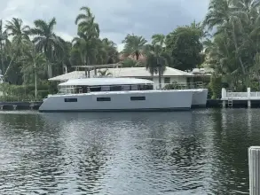 Thumbnail von Lagoon 630