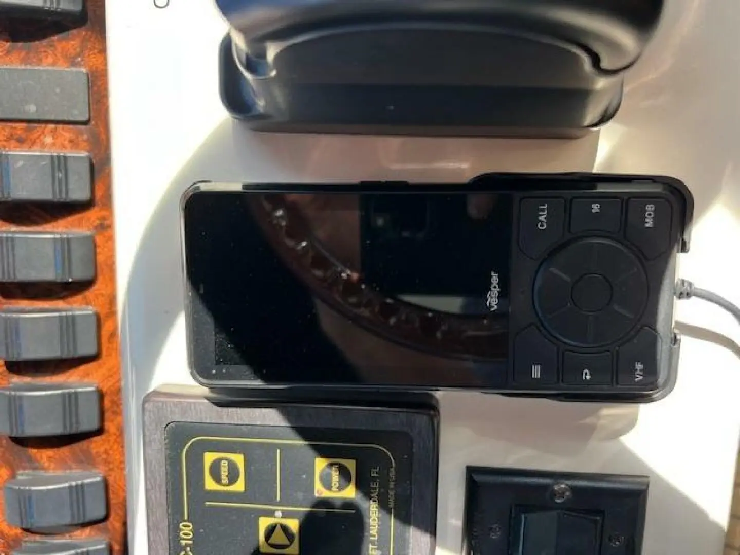 Thumbnail von Sea Ray 330 Sundancer Nudos para vela