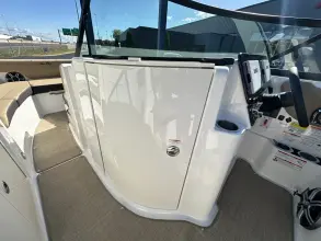 Thumbnail von Sea Ray SDX 230 Surf