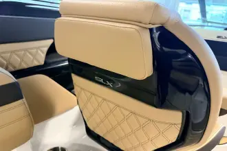 Thumbnail von Sea Ray SLX 260