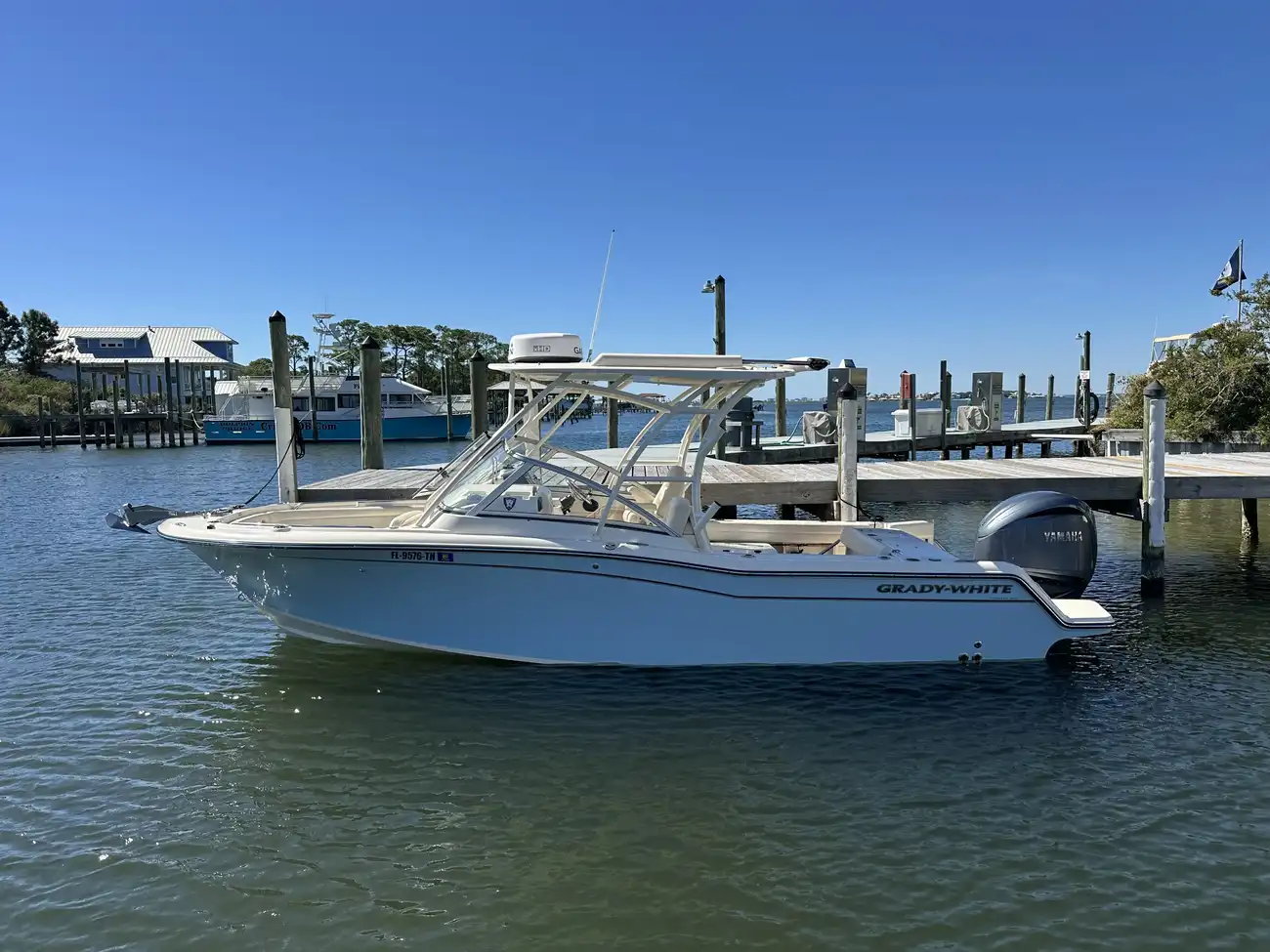 Grady White Freedom 235