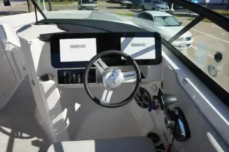 Thumbnail von Sea Ray SDX 230