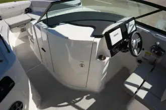 Thumbnail von Sea Ray SDX 230