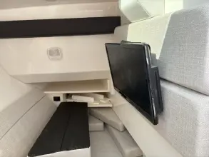 Thumbnail von Sea Ray SLX 350 z silnikiem zewnętrznym