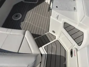 Thumbnail von Sea Ray SLX 350 z silnikiem zewnętrznym