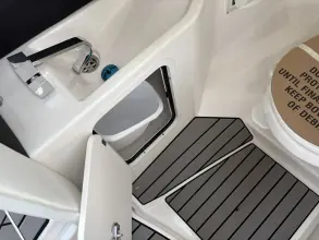 Thumbnail von Sea Ray SLX 280 с внешним двигателем