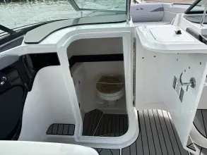 Thumbnail von Sea Ray SLX 280 с внешним двигателем