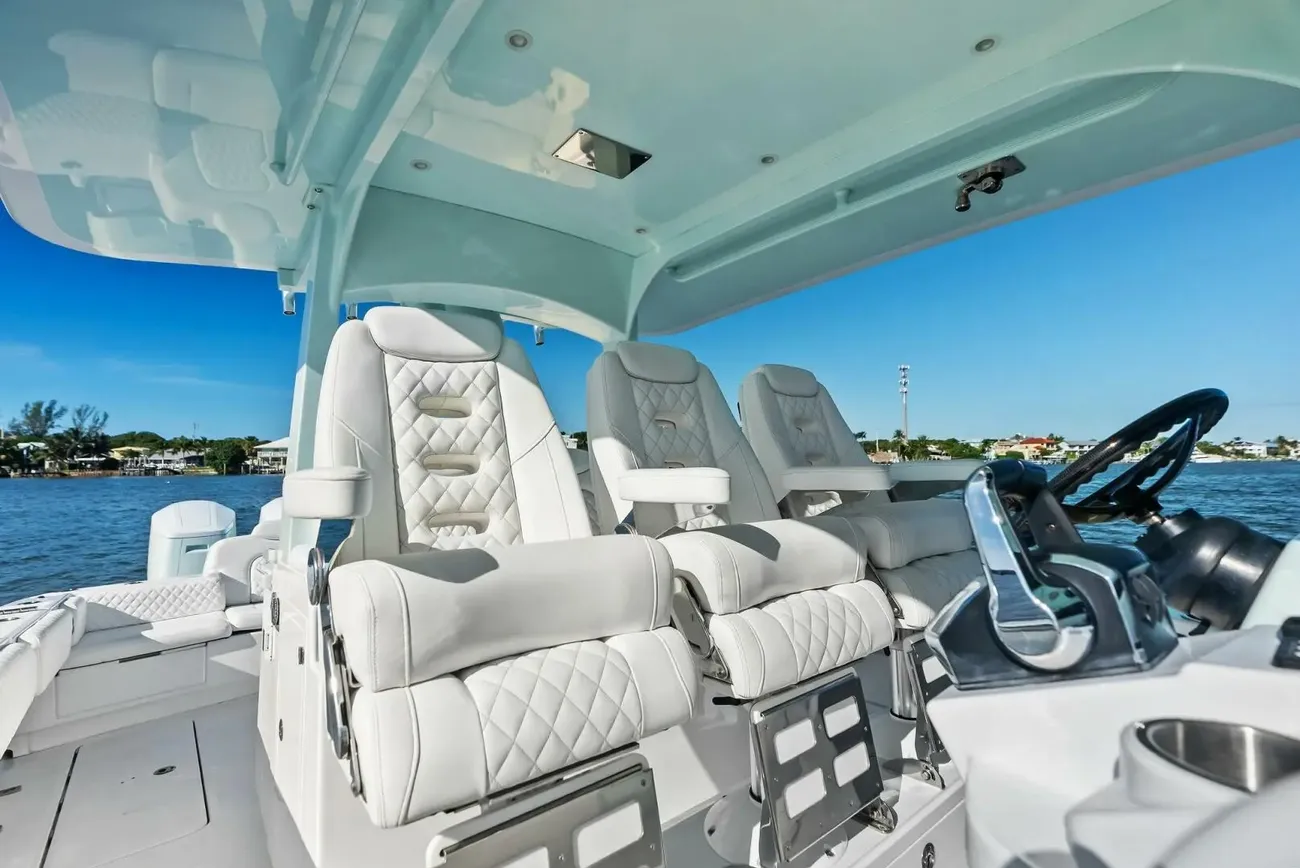 Thumbnail von Hcb 42 Lujo SPIRITED