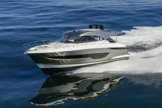 Thumbnail von Riviera Sport Yacht Platinum Edition 4600
