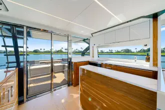 Thumbnail von Sunseeker 65 Sport Yacht