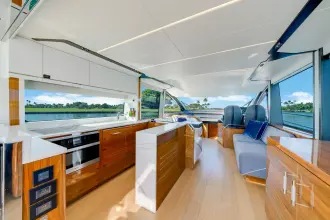 Thumbnail von Sunseeker 65 Sport Yacht