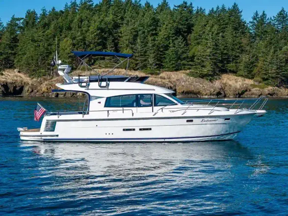 Nimbus 405 Flybridge Endeavour