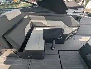 Thumbnail von Cruisers Yachts 38 GLS OB