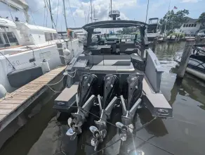 Thumbnail von Cruisers Yachts 38 GLS OB