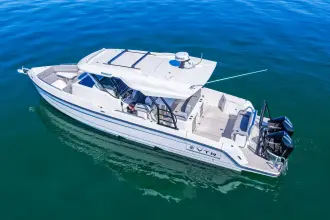 Thumbnail von Cruisers Yachts 38 VTR