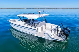 Thumbnail von Cruisers Yachts 38 VTR