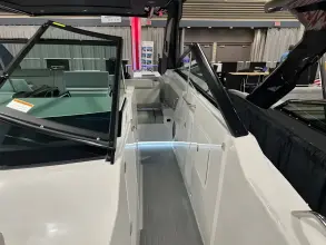 Thumbnail von Cruisers Yachts 34 GLS