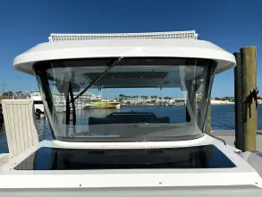 Thumbnail von Cruisers Yachts 38 VTR